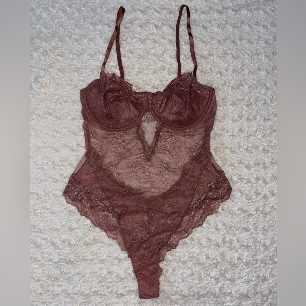 NWT Victoria’s Secret Wedding Honeymoon Sheer Lace Teddy Lingerie Sz L/XL